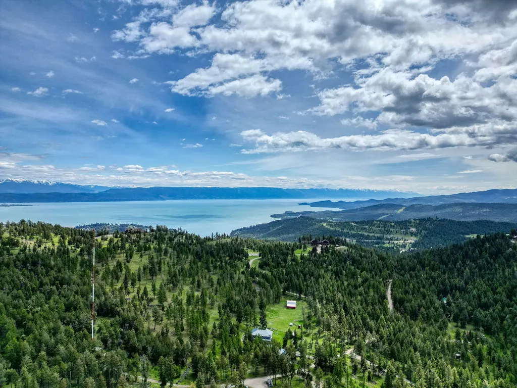 405 Buffalo Trail Somers MT 59932