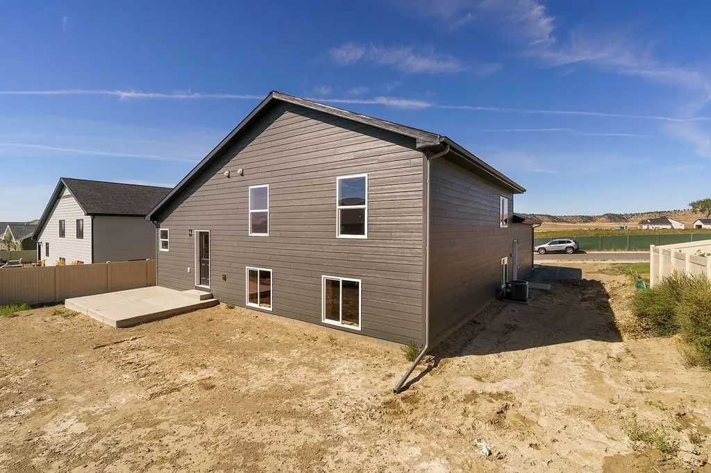 155 Meadow View Loop East Helena MT 59635