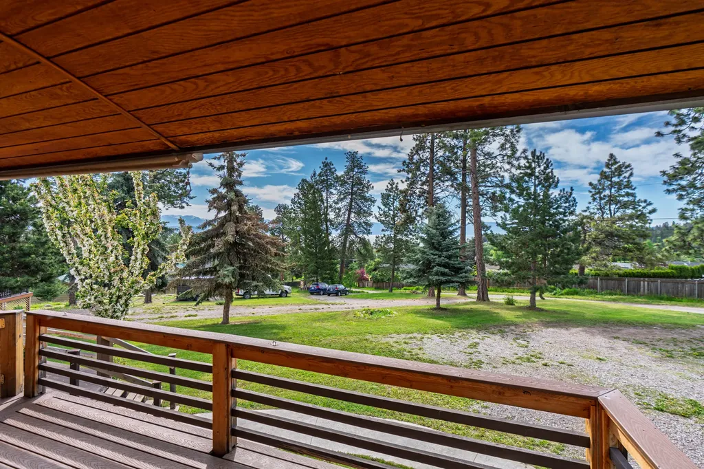 161 Pineview Drive Lakeside MT 59922
