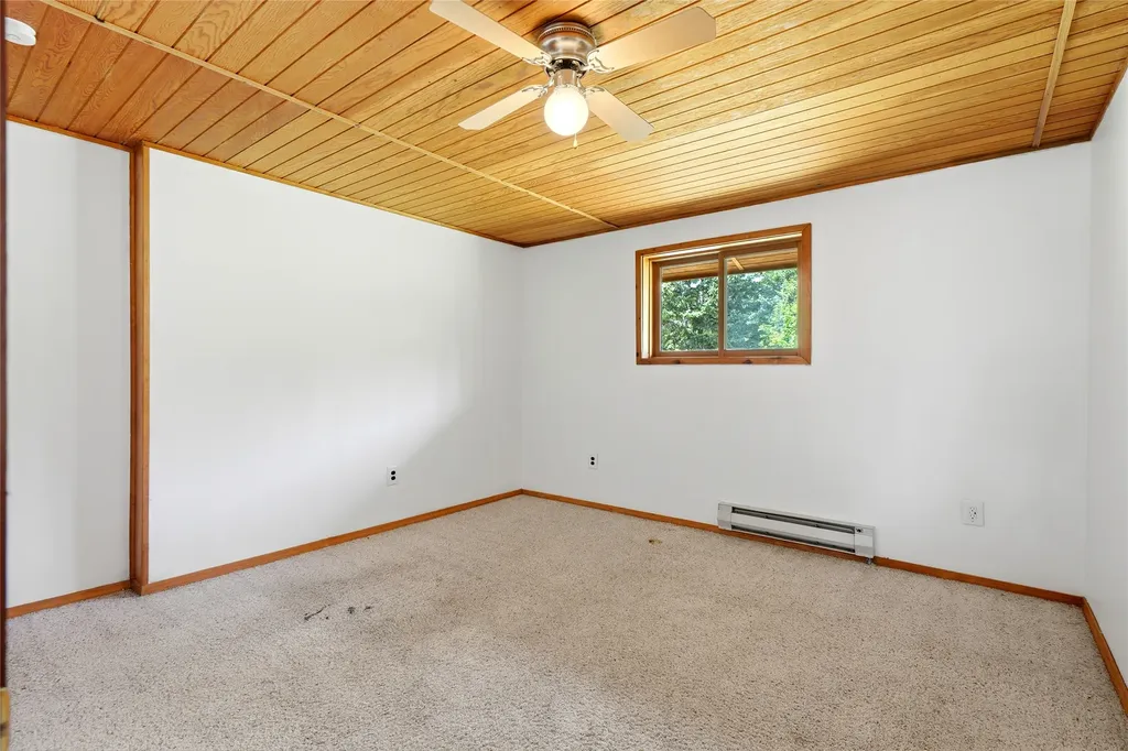 161 Pineview Drive Lakeside MT 59922