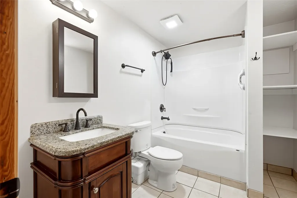 161 Pineview Drive Lakeside MT 59922