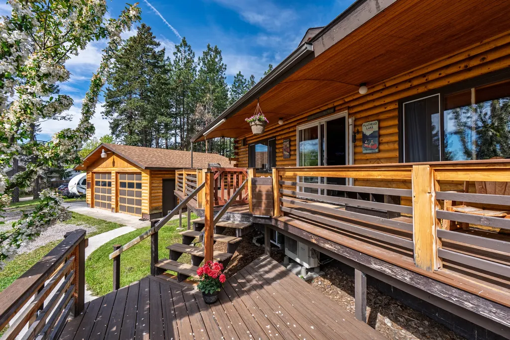 161 Pineview Drive Lakeside MT 59922