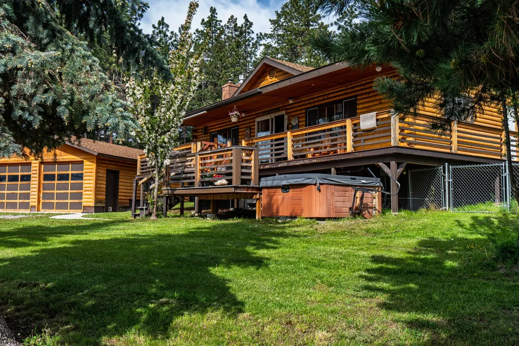 161 Pineview Drive Lakeside MT 59922