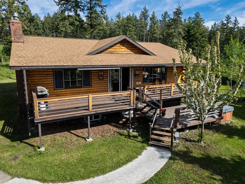 161 Pineview Drive Lakeside MT 59922