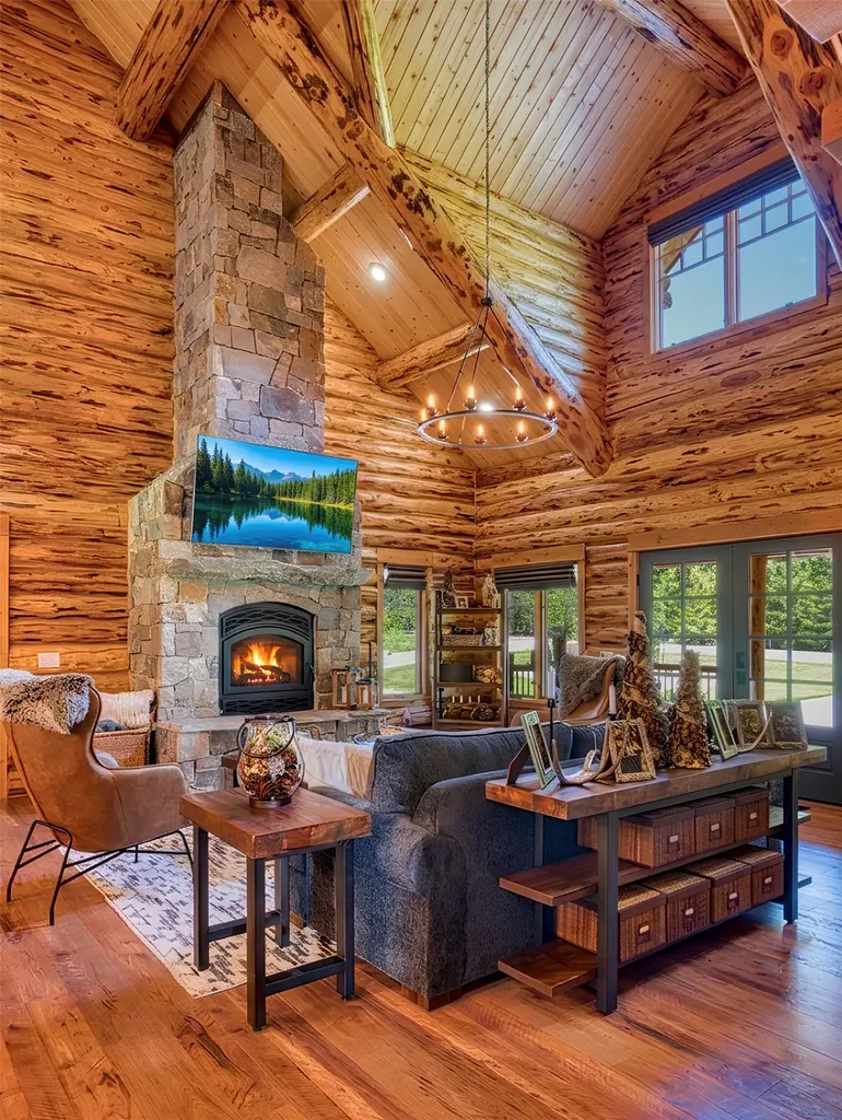 22 Cheyenne Court Troy MT 59935