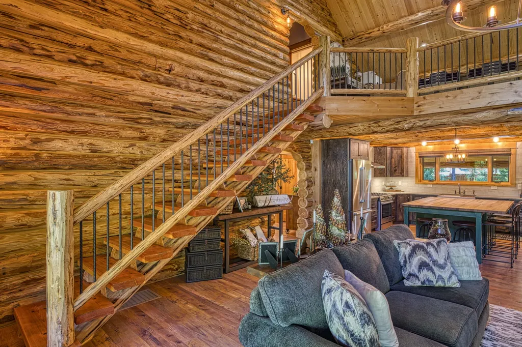 22 Cheyenne Court Troy MT 59935