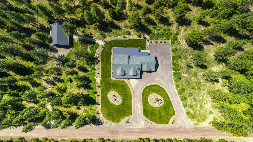 22 Cheyenne Court Troy MT 59935