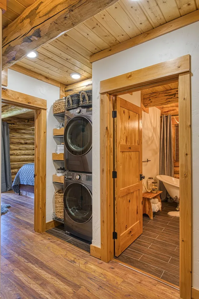 22 Cheyenne Court Troy MT 59935