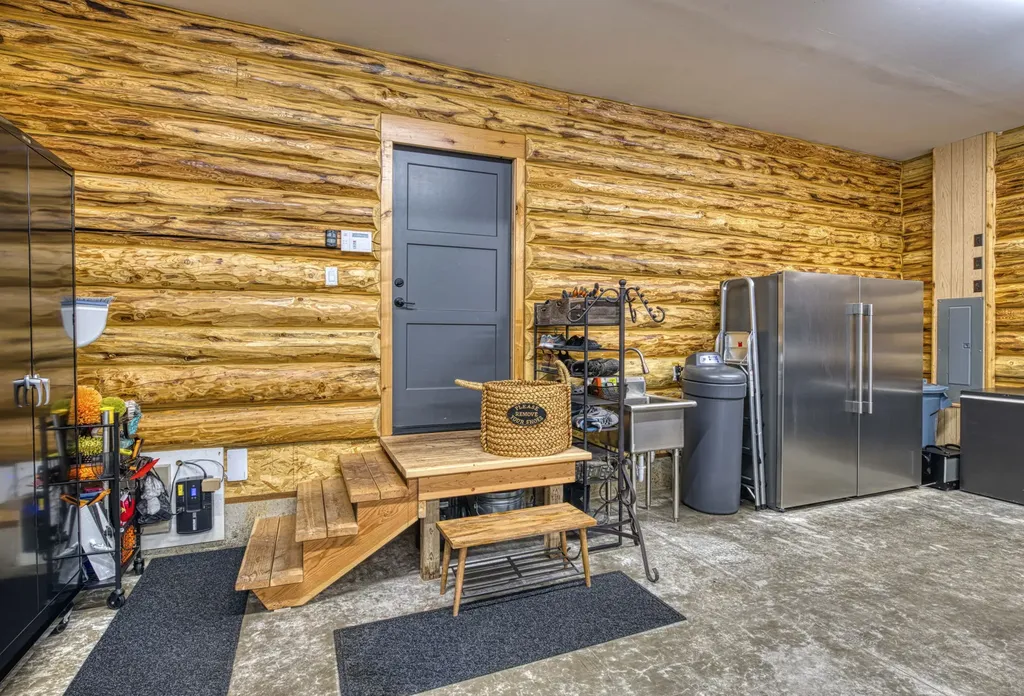 22 Cheyenne Court Troy MT 59935