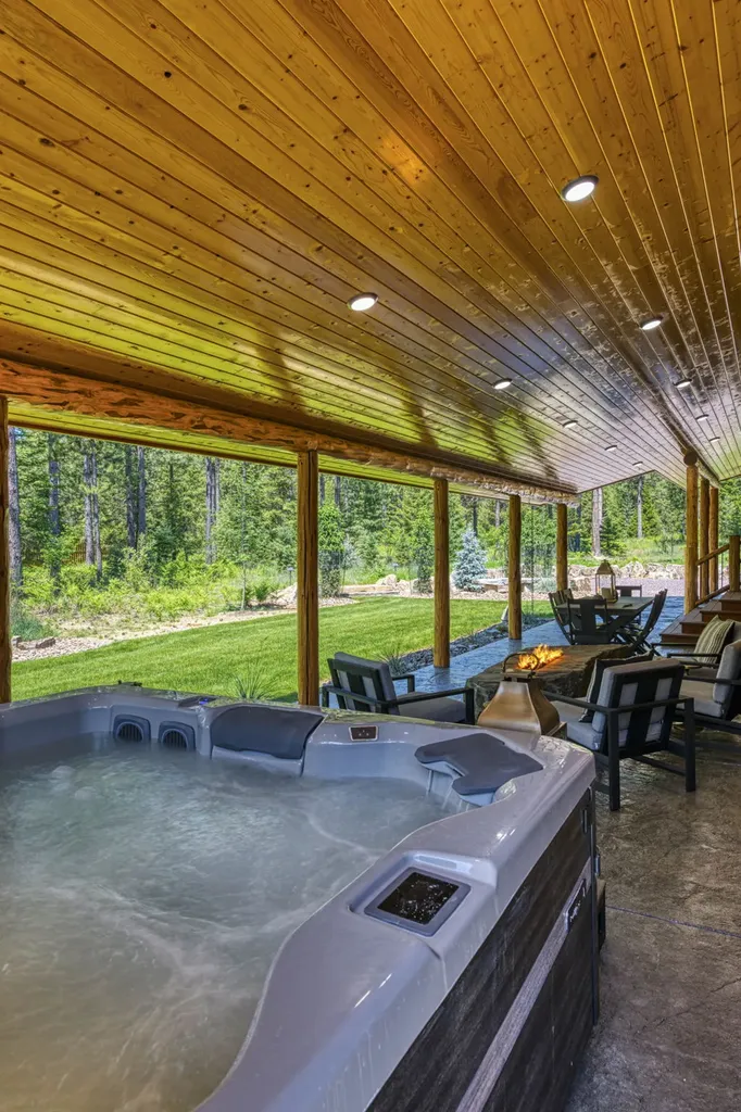 22 Cheyenne Court Troy MT 59935