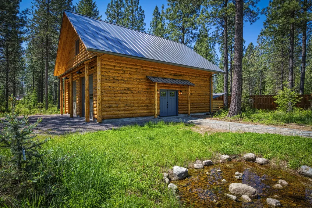 22 Cheyenne Court Troy MT 59935