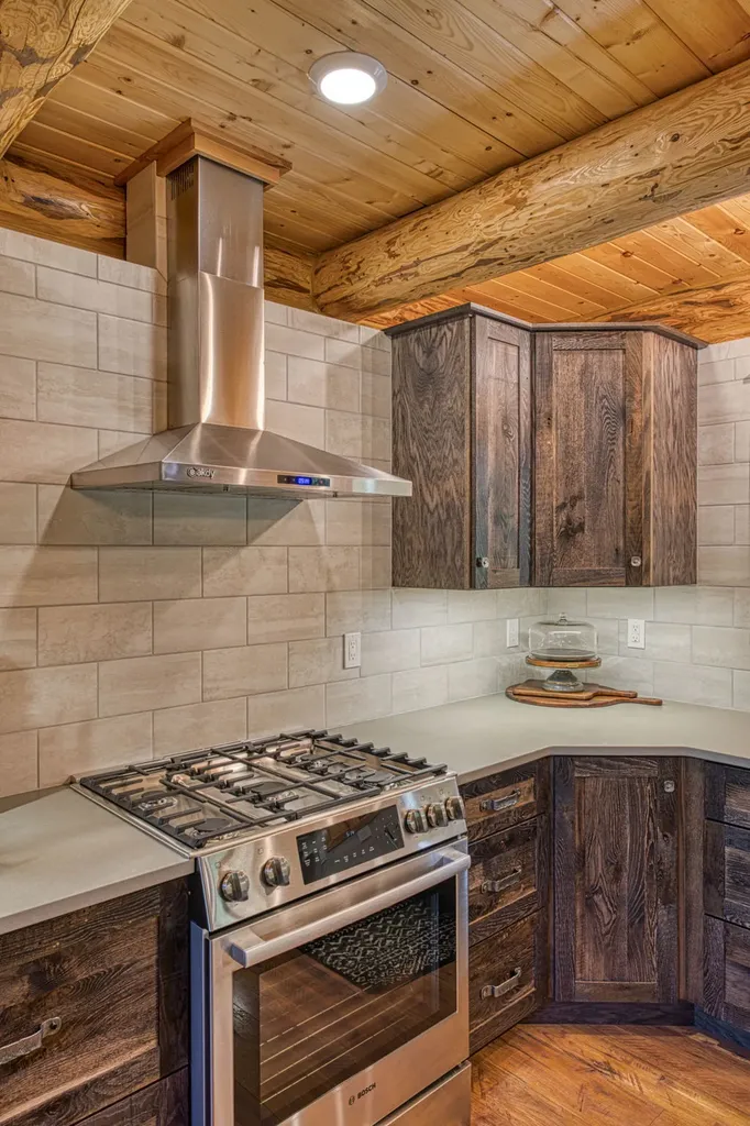 22 Cheyenne Court Troy MT 59935