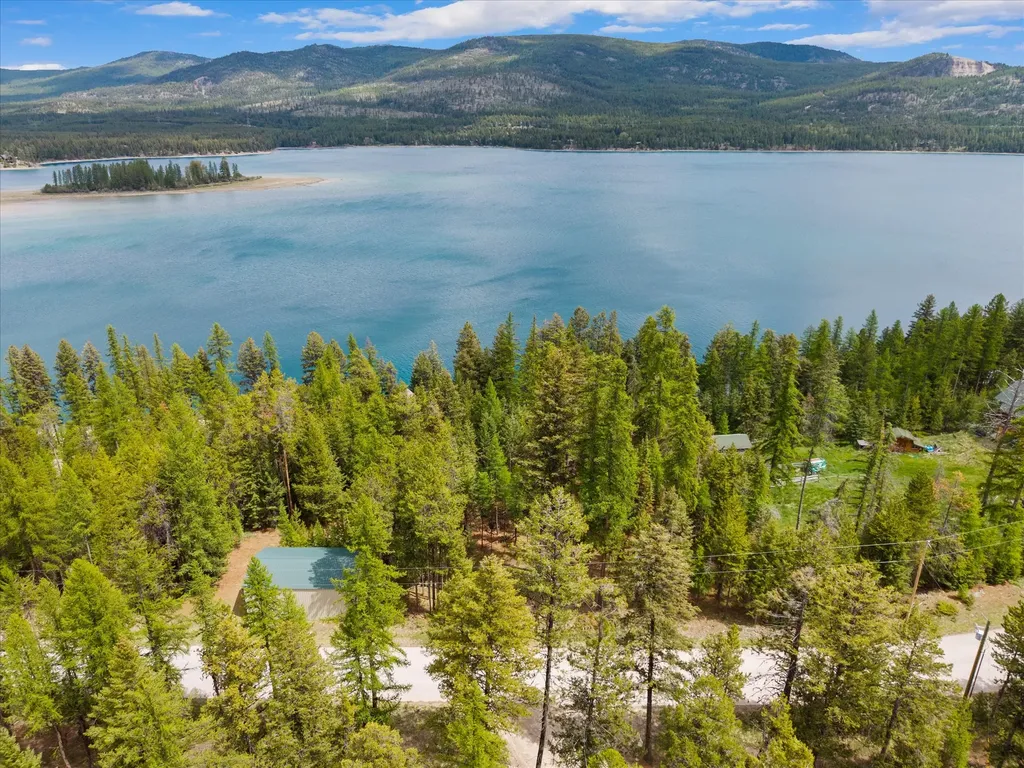 1015 Lodgepole Drive Marion MT 59925