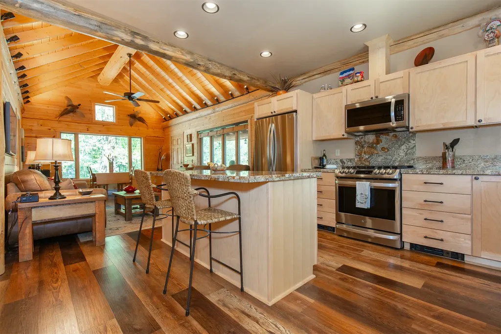 9 Booth Gulch Lane Sheridan MT 59749