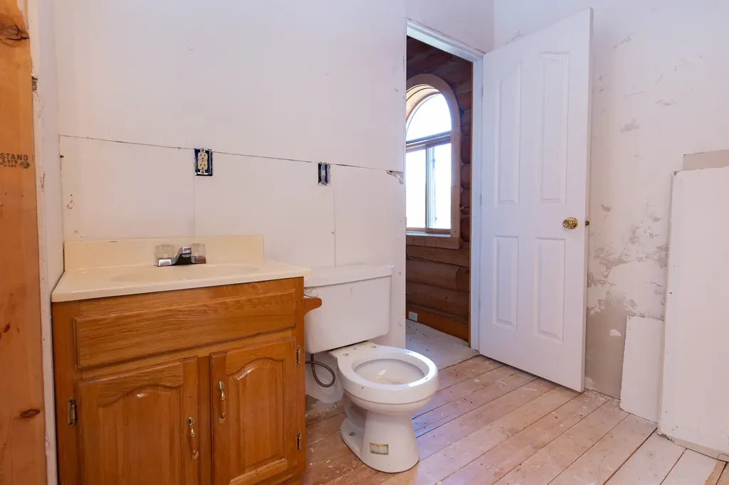 21410 Five Wounds Way Florence MT 59833