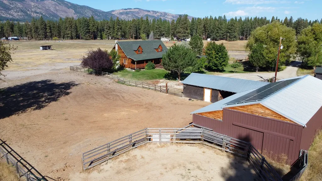 21410 Five Wounds Way Florence MT 59833