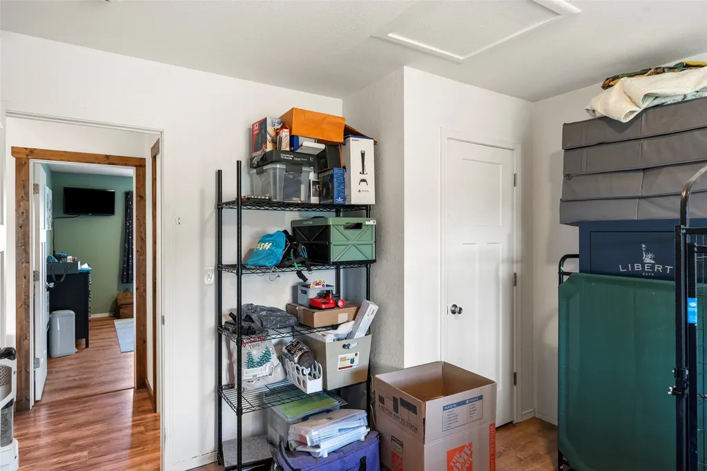 3403 Mt-287 Sheridan MT 59749