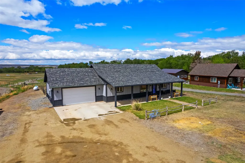 3403 Mt-287 Sheridan MT 59749