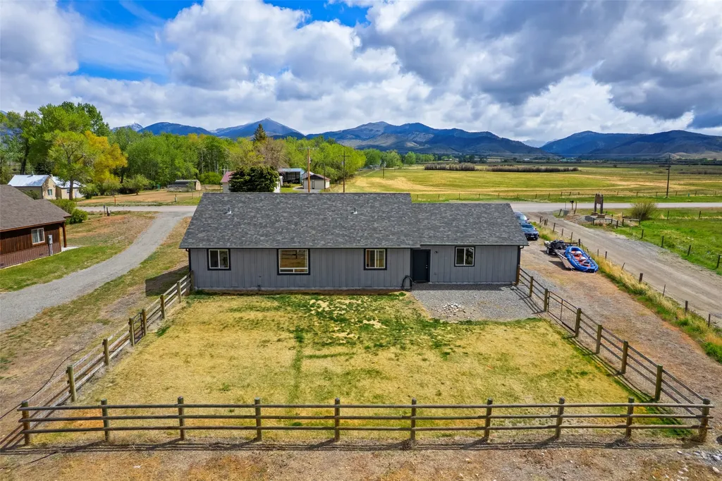 3403 Mt-287 Sheridan MT 59749