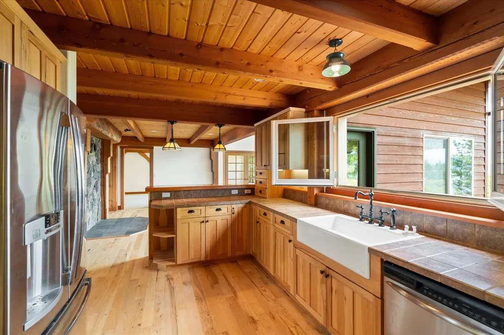 16029 Sunset Heights Drive Bigfork MT 59911