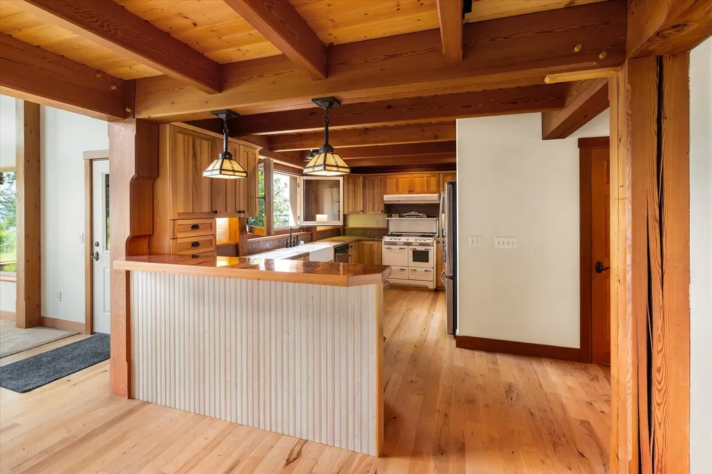 16029 Sunset Heights Drive Bigfork MT 59911