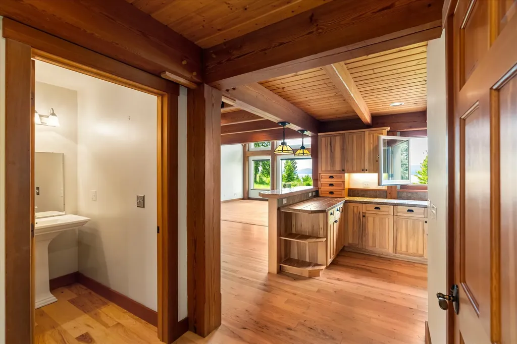 16029 Sunset Heights Drive Bigfork MT 59911