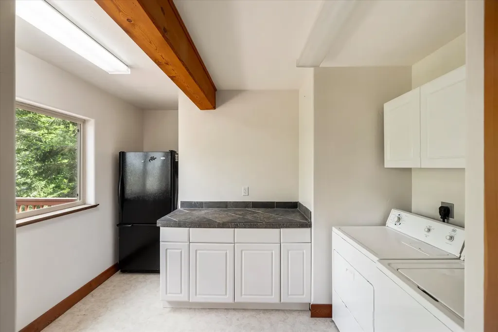 16029 Sunset Heights Drive Bigfork MT 59911