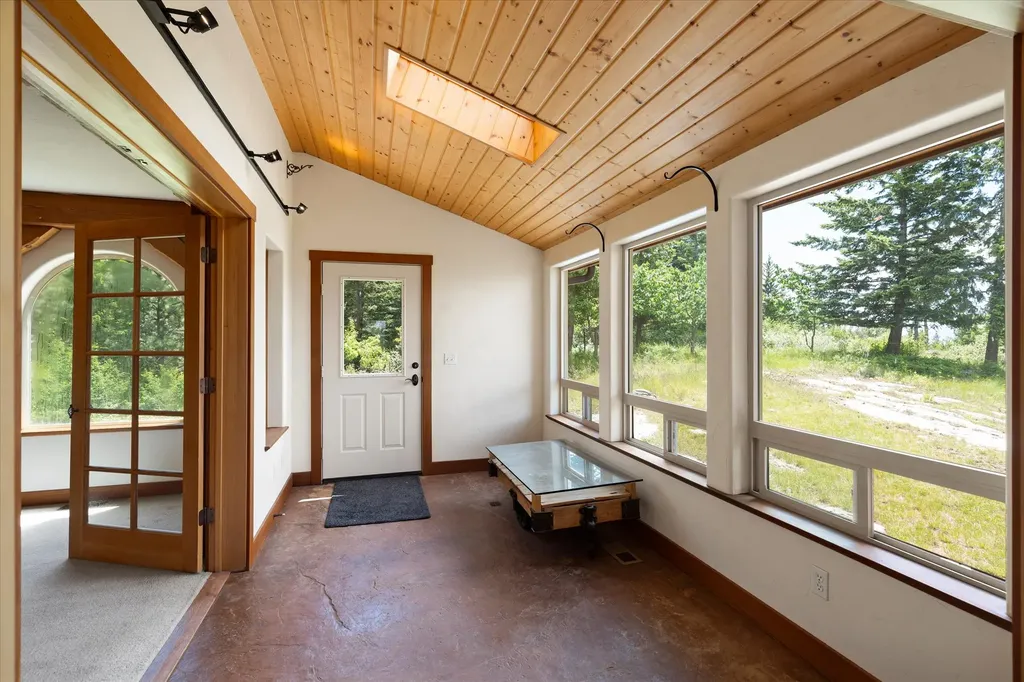 16029 Sunset Heights Drive Bigfork MT 59911