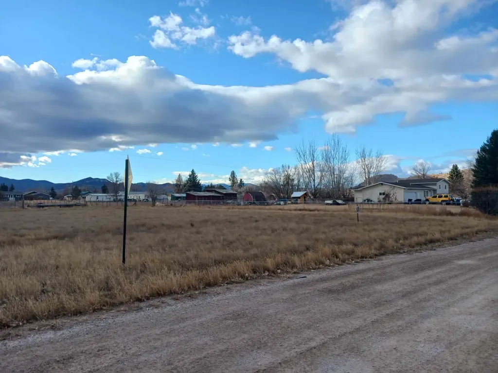 1085 Lydia Road Helena MT 59602
