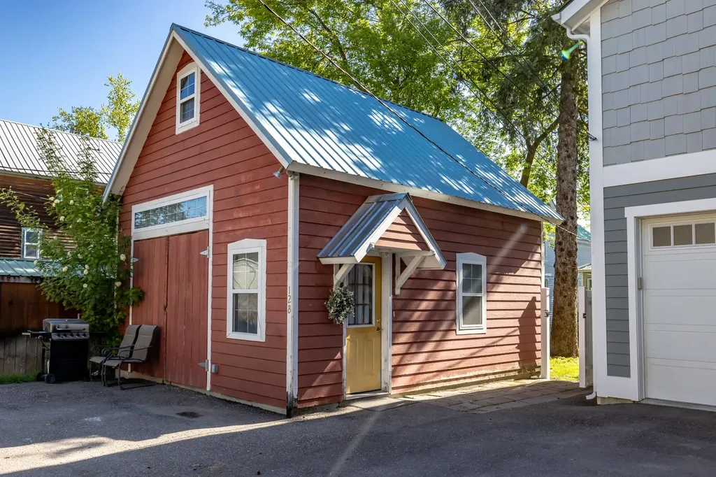 12 Lupfer Avenue Whitefish MT 59937