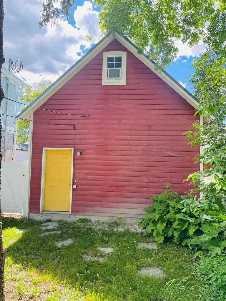 12 Lupfer Avenue Whitefish MT 59937