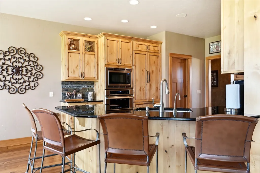440 Vista View Loop Stevensville MT 59870