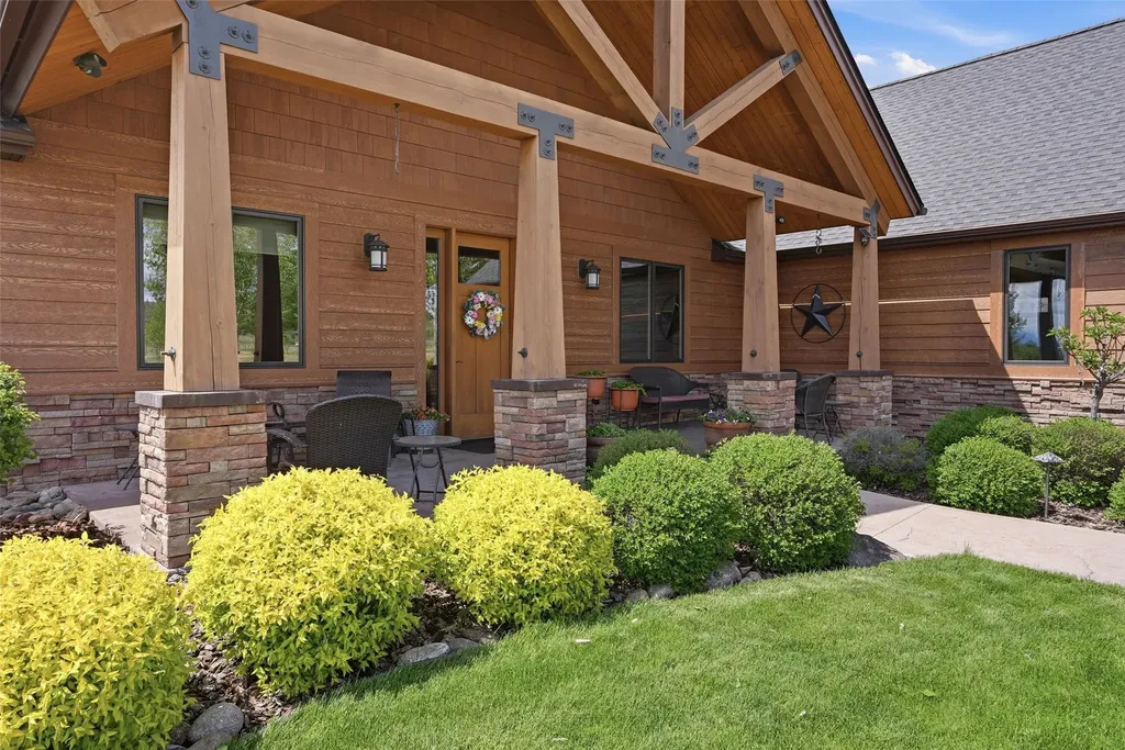 440 Vista View Loop Stevensville MT 59870