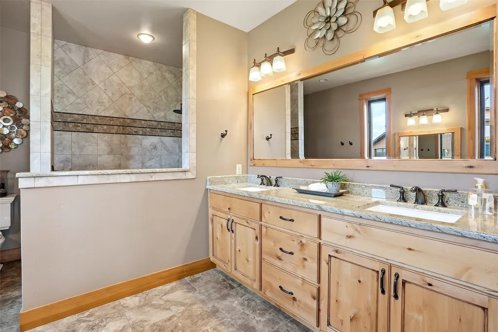 440 Vista View Loop Stevensville MT 59870