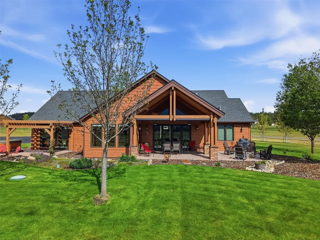 440 Vista View Loop Stevensville MT 59870
