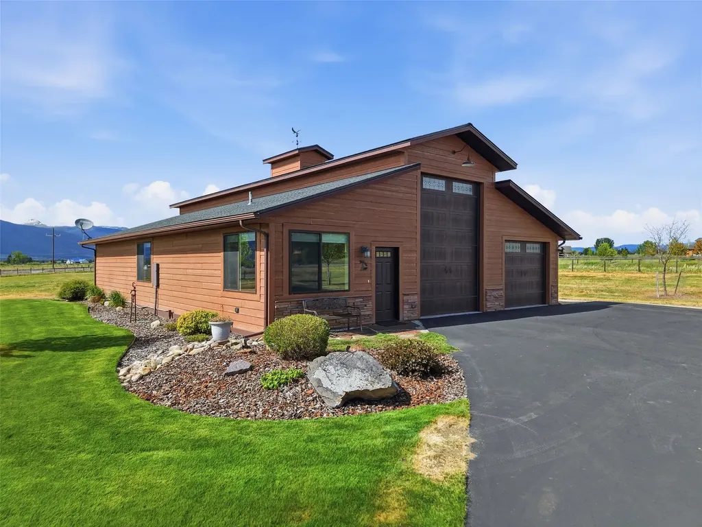 440 Vista View Loop Stevensville MT 59870