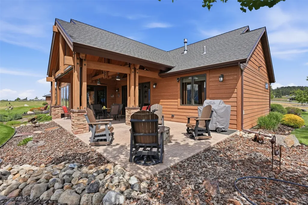 440 Vista View Loop Stevensville MT 59870