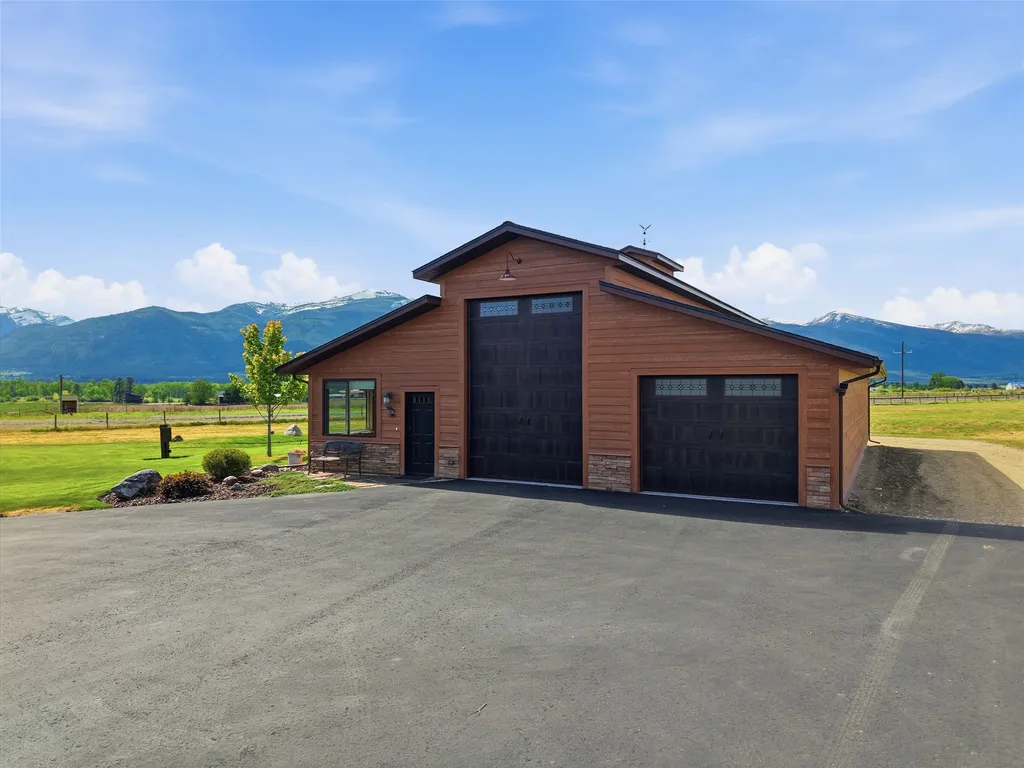 440 Vista View Loop Stevensville MT 59870