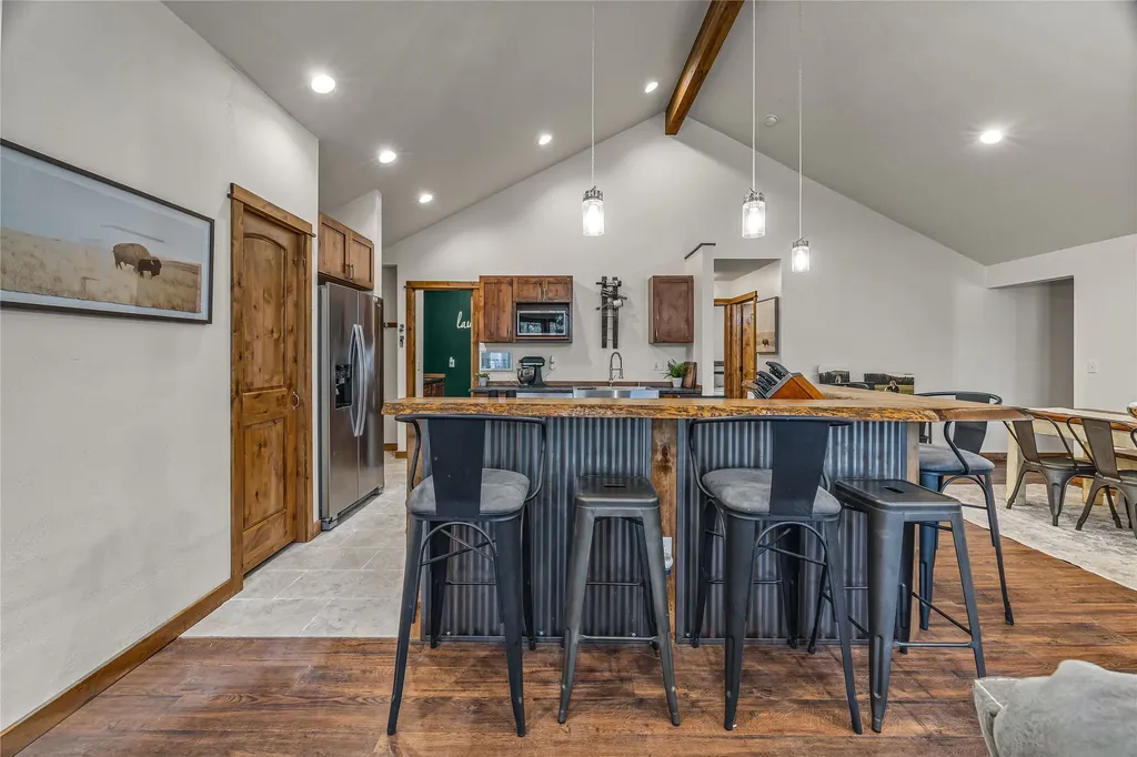 137 Rambling River Road Stevensville MT 59870