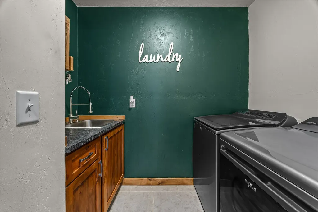 137 Rambling River Road Stevensville MT 59870