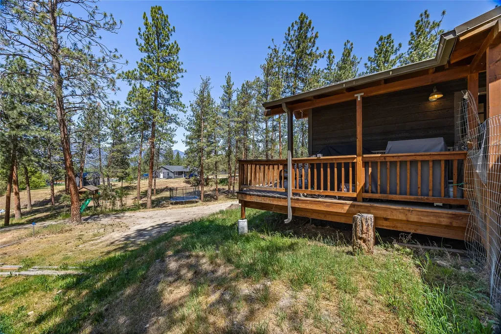 137 Rambling River Road Stevensville MT 59870