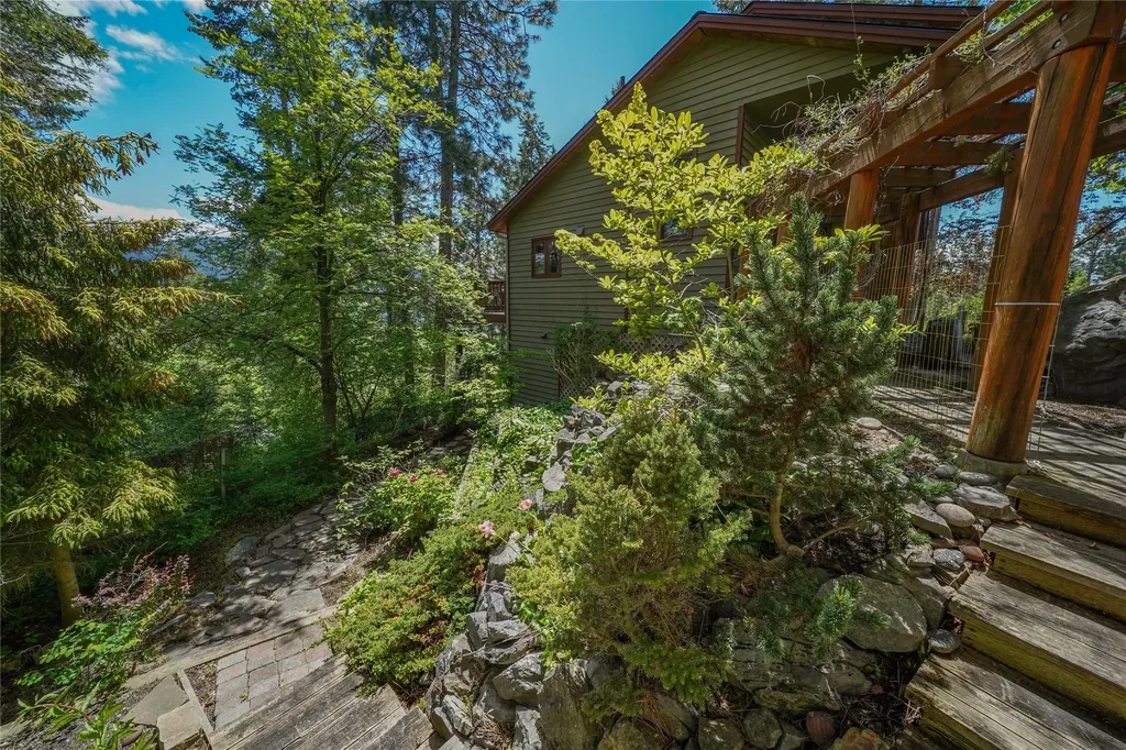 14458 Cherry Drive Bigfork MT 59911