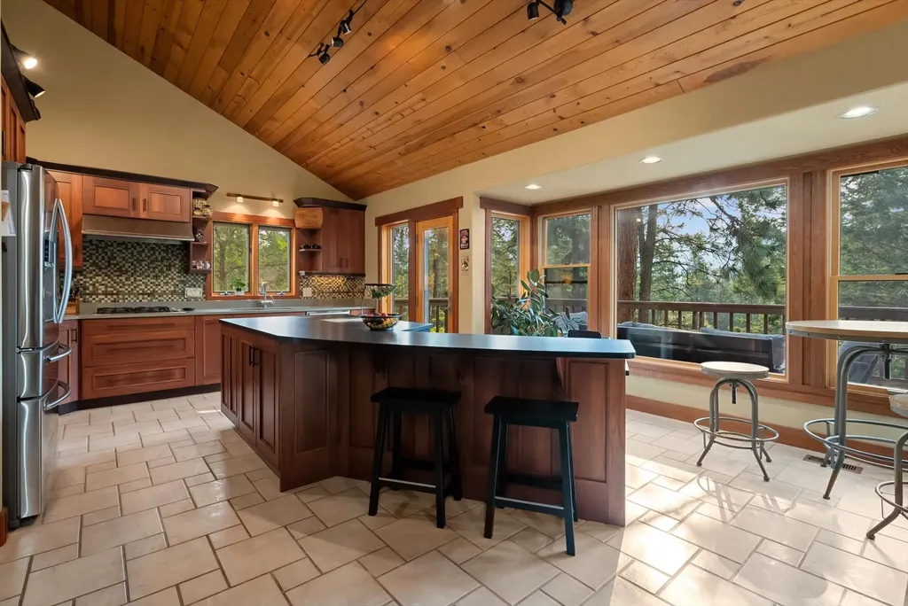14458 Cherry Drive Bigfork MT 59911