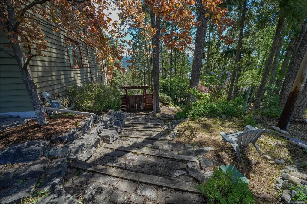 14458 Cherry Drive Bigfork MT 59911