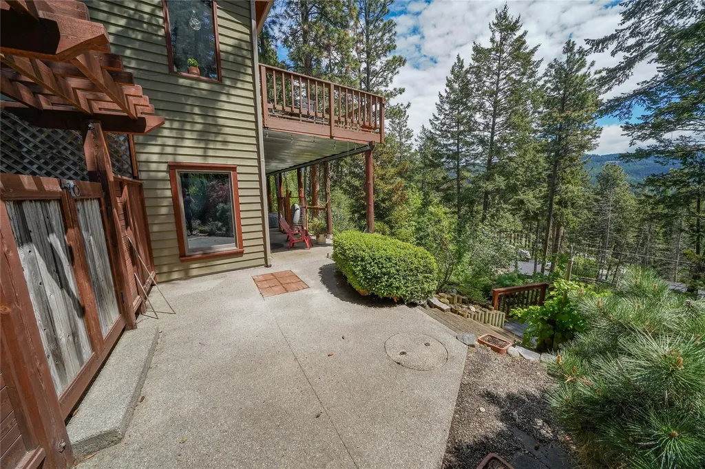 14458 Cherry Drive Bigfork MT 59911