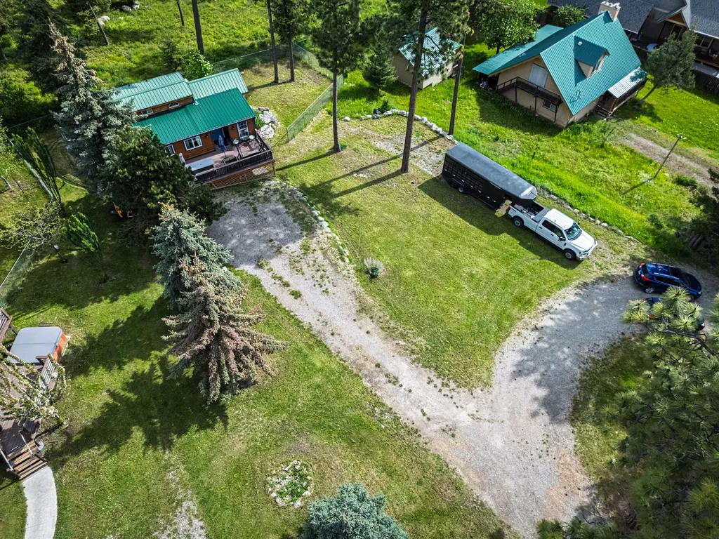 165 Pineview Drive Lakeside MT 59922