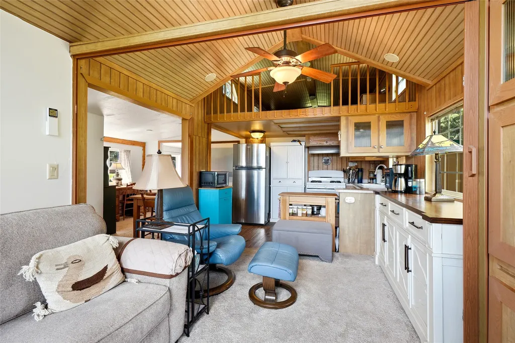165 Pineview Drive Lakeside MT 59922