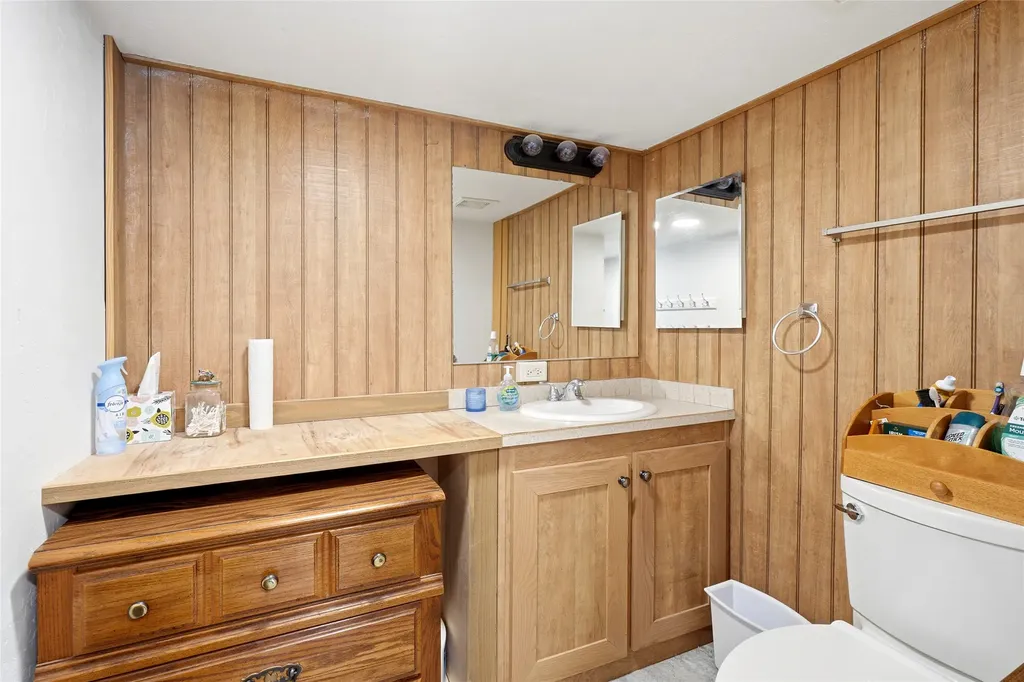 165 Pineview Drive Lakeside MT 59922