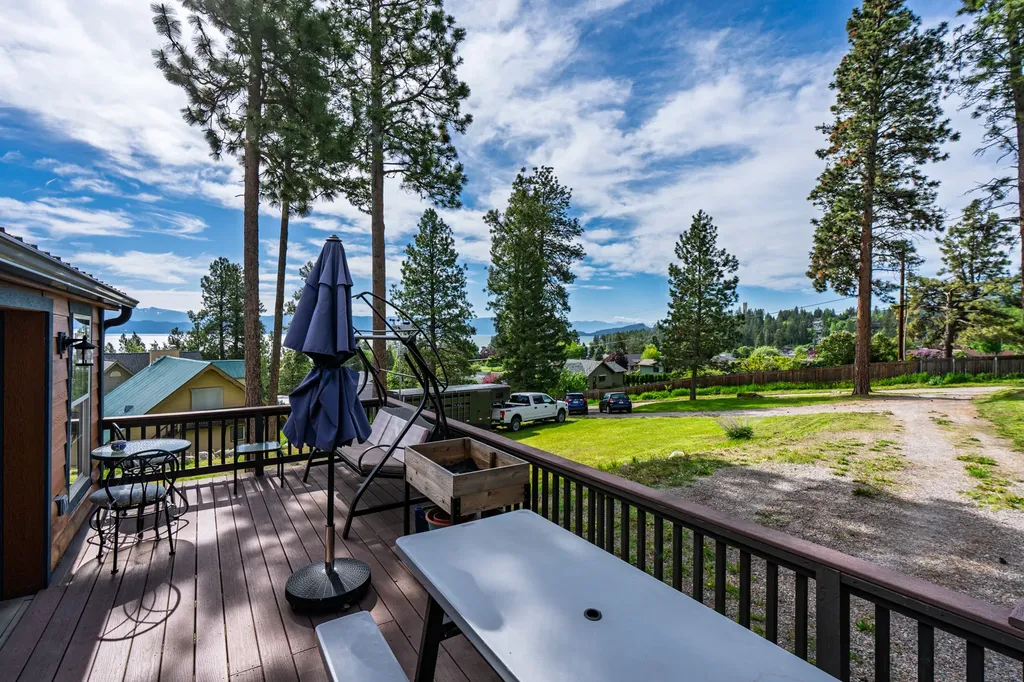 165 Pineview Drive Lakeside MT 59922