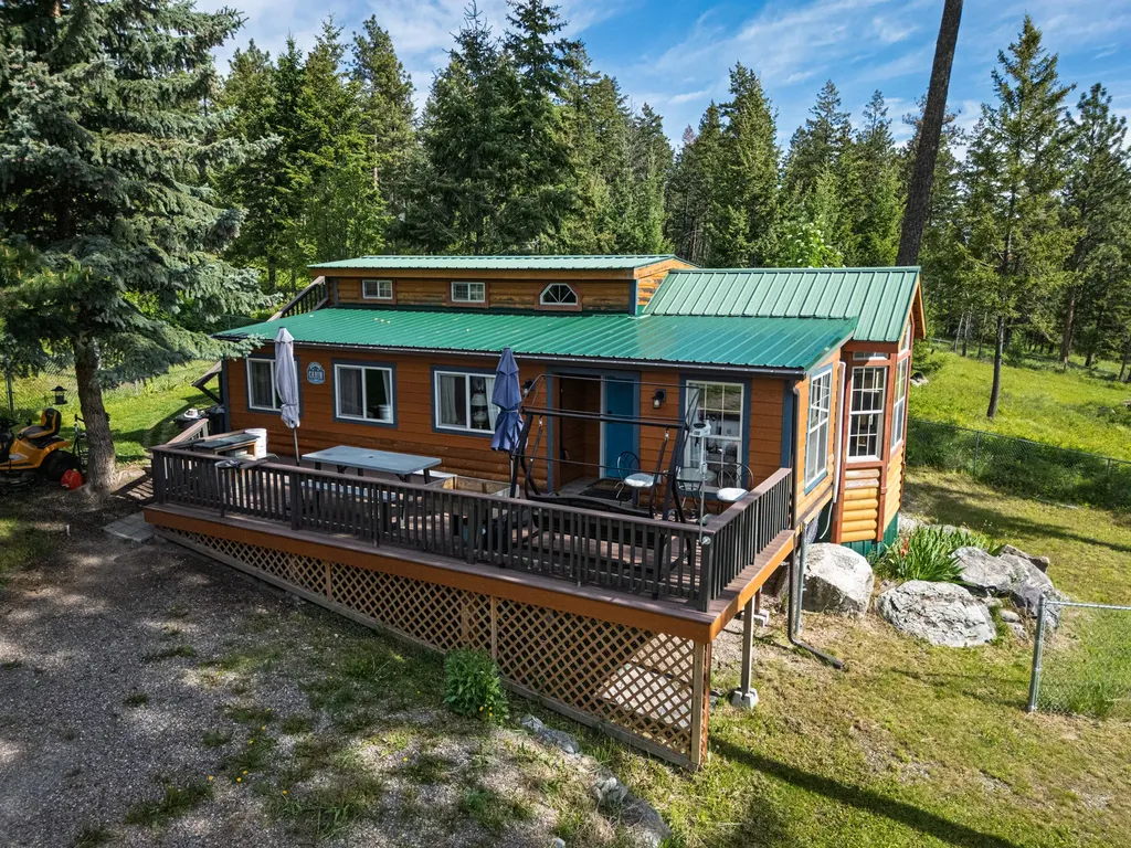 165 Pineview Drive Lakeside MT 59922